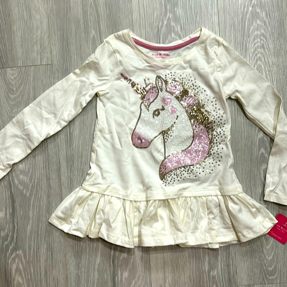NWT Isaac Mizrahi long sleeve ruffled Sequin Unicorn long sleeve shirt, size 4.
